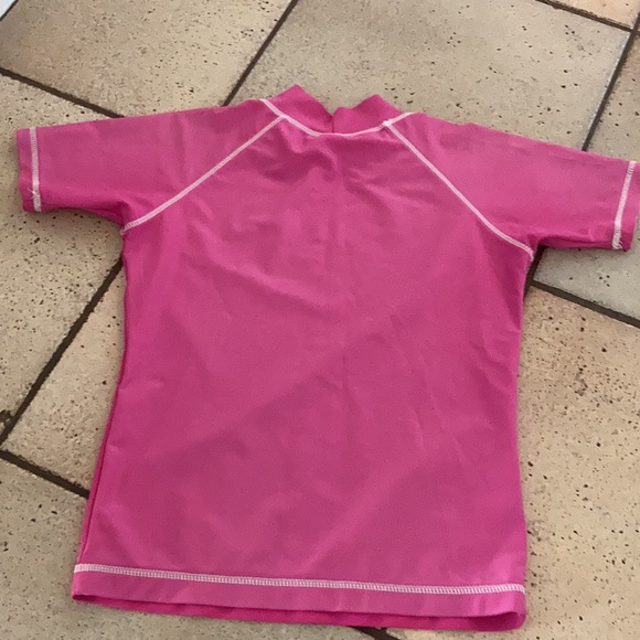 Lullah bette size 6-7 rash guard - Picture 8 of 10